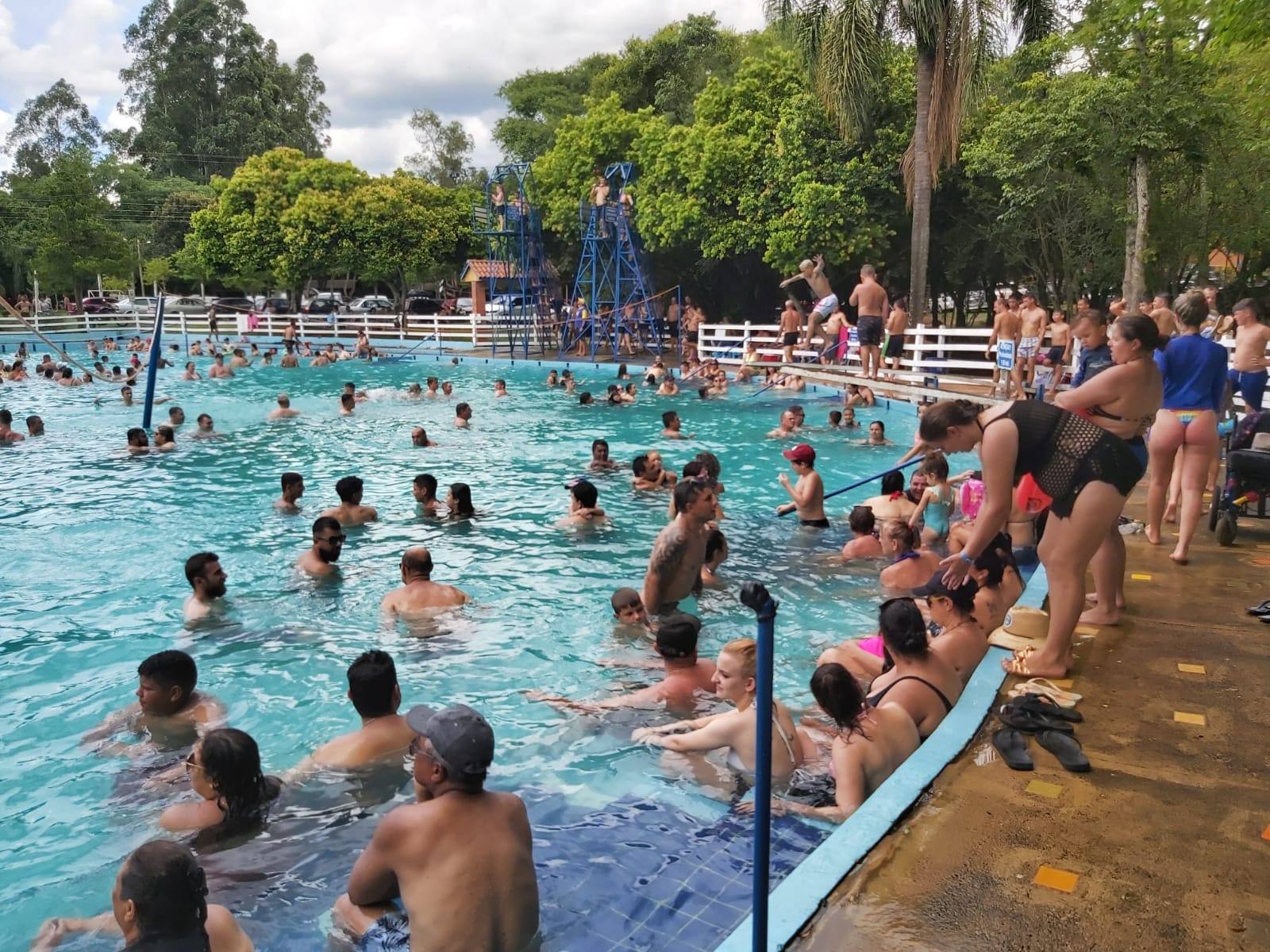 Piscinas - Parque das Fontes